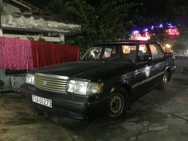Toyota Crown 1988 - Cần bán lại xe Toyota Crown đời 1988, giá tốt