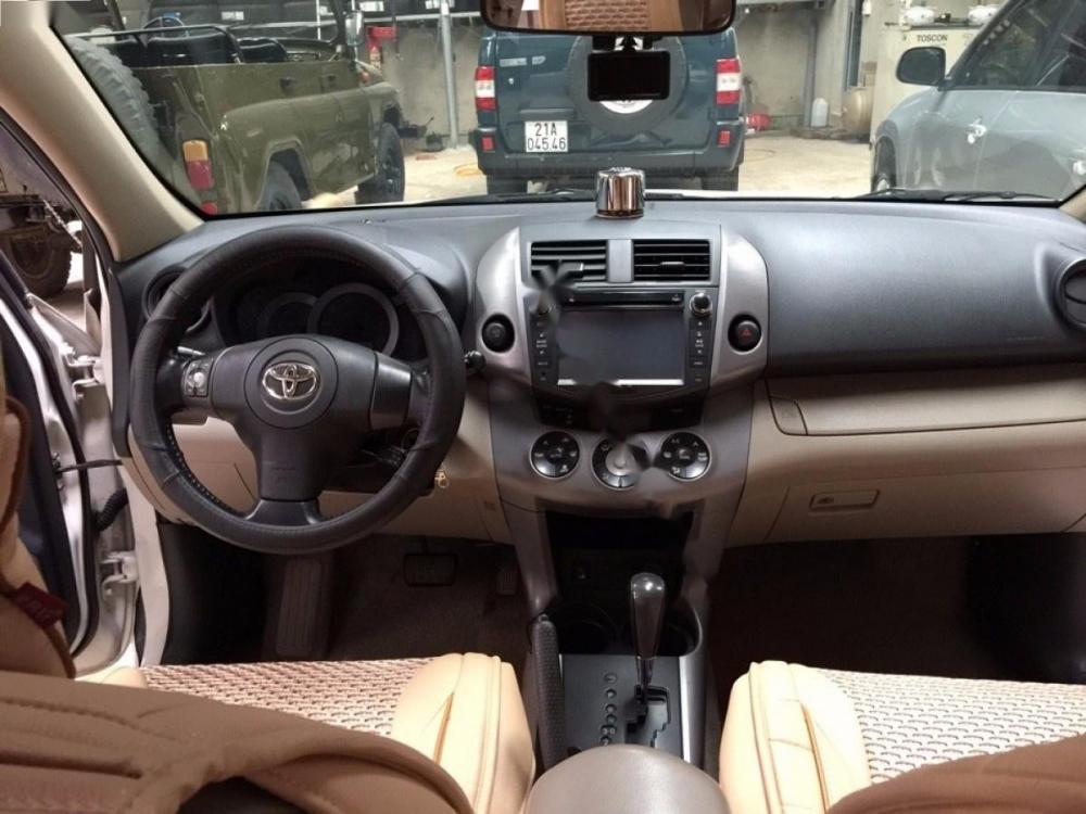 Toyota RAV4 2007 - Bán Toyota RAV4 đời 2007, màu trắng, nhập khẩu chính hãng số tự động