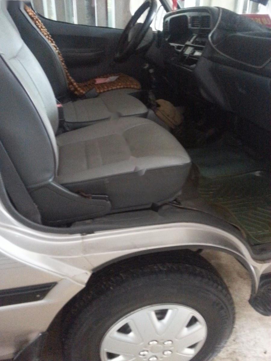 Toyota Hiace 2005 - Bán Toyota Hiace đời 2005 chính chủ, giá tốt