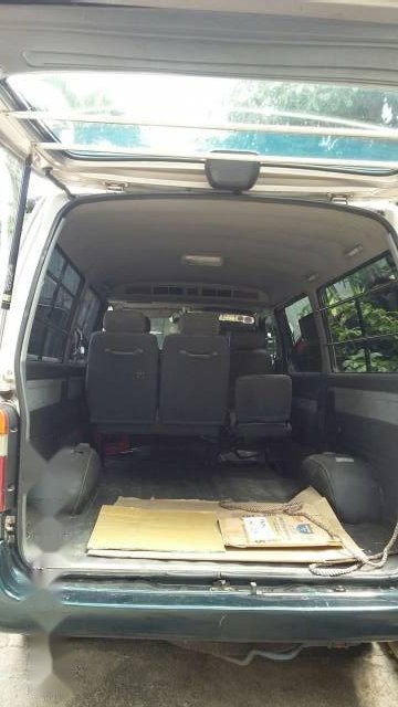 Toyota Van 2003 - Cần bán Toyota Van đời 2003, màu xám