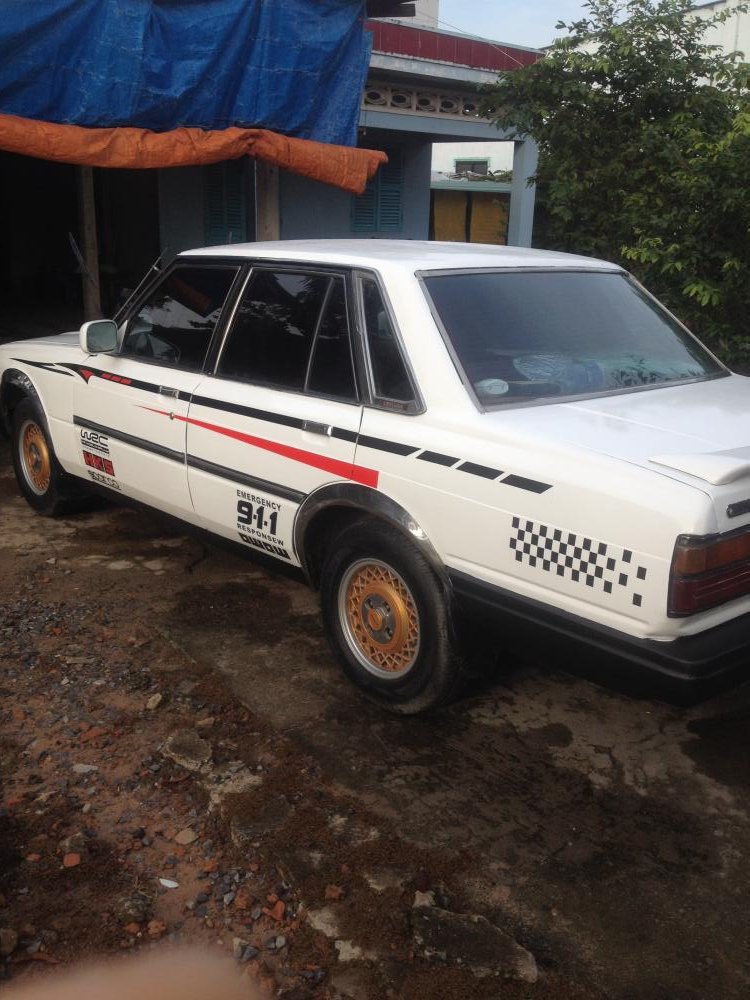 Toyota Cressida 1983 - Bán xe Toyota Cressida đời 1983, màu trắng, xe nhập