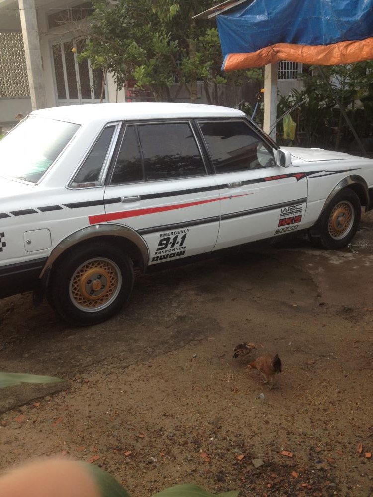 Toyota Cressida 1983 - Bán xe Toyota Cressida đời 1983, màu trắng, xe nhập