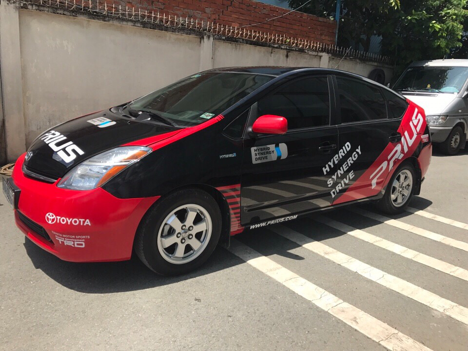 Toyota Prius 2006 - Cần bán Toyota Prius đời 2006, màu đen, xe nhập