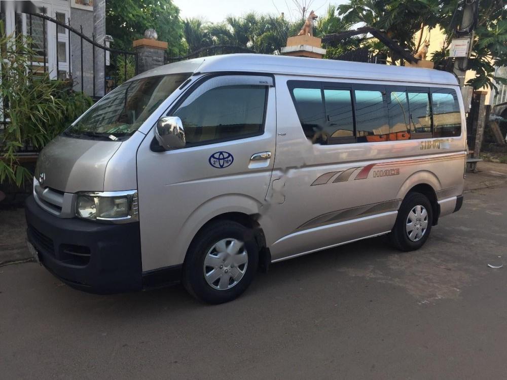 Toyota Hiace 2006 - Cần bán xe Toyota Hiace đời 2006, 225tr