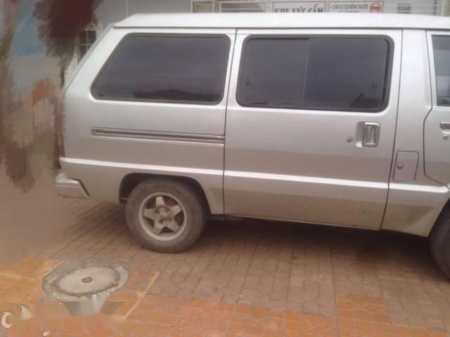 Toyota Van 1987 - Cần bán gấp Toyota Van năm 1987, màu bạc