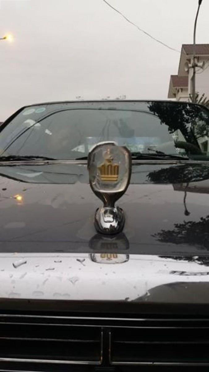 Toyota Crown 1989 - Cần bán xe Toyota Crown đời 1989, màu đen, nhập khẩu nguyên chiếc, giá 76tr