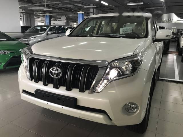 Toyota Prado 2017 - Bán Toyota Prado đời 2017, màu trắng, nhập khẩu nguyên chiếc