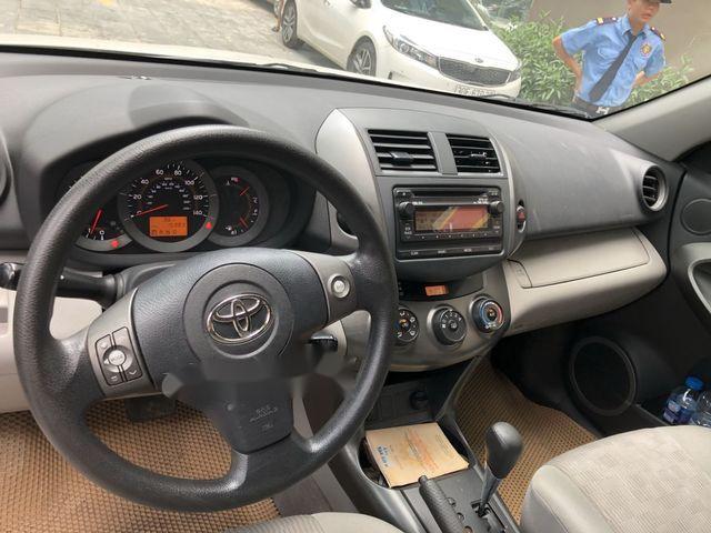 Toyota RAV4 2012 - Cần bán xe Toyota RAV4 đời 2012, màu trắng, xe nhập