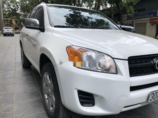 Toyota RAV4 2012 - Cần bán xe Toyota RAV4 đời 2012, màu trắng, xe nhập