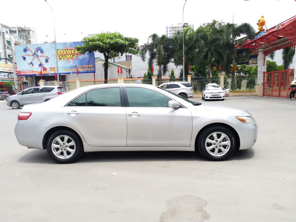 Xe Cũ Toyota Camry LE 2.4AT 2008