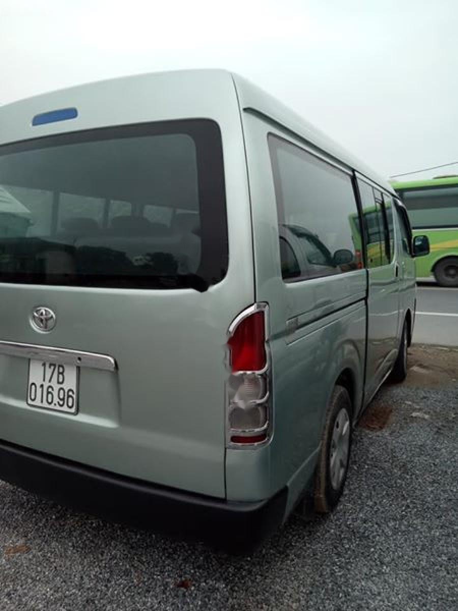 Toyota Hiace 2.5 2009 - Cần bán Toyota Hiace 2.5 2009, màu xanh, giá cạnh tranh