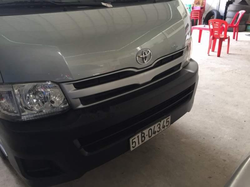 Toyota Hiace 2012 - Cần bán gấp Toyota Hiace đời 2012