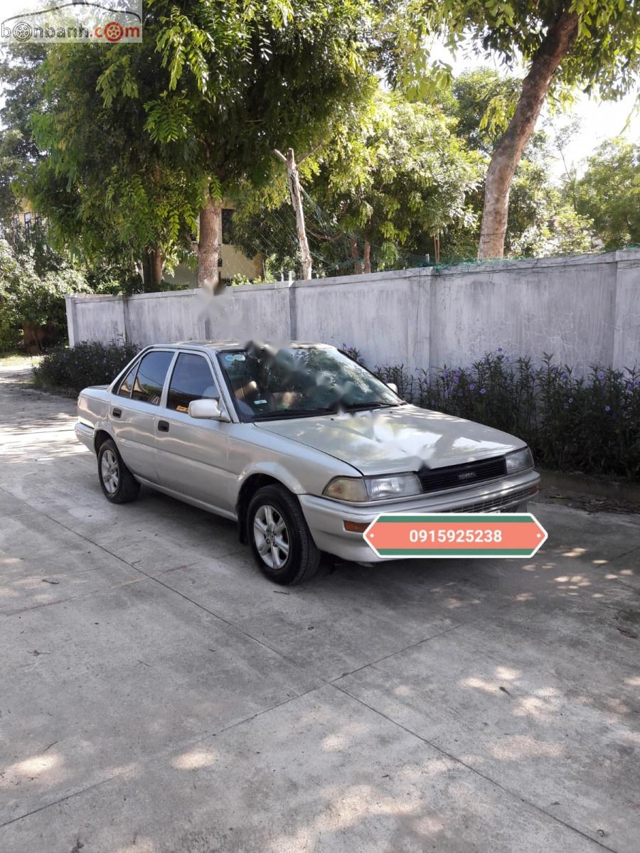 Toyota Corona GL 1.6 1990 - Bán Toyota Corona GL 1.6 năm 1990, màu bạc, nhập khẩu