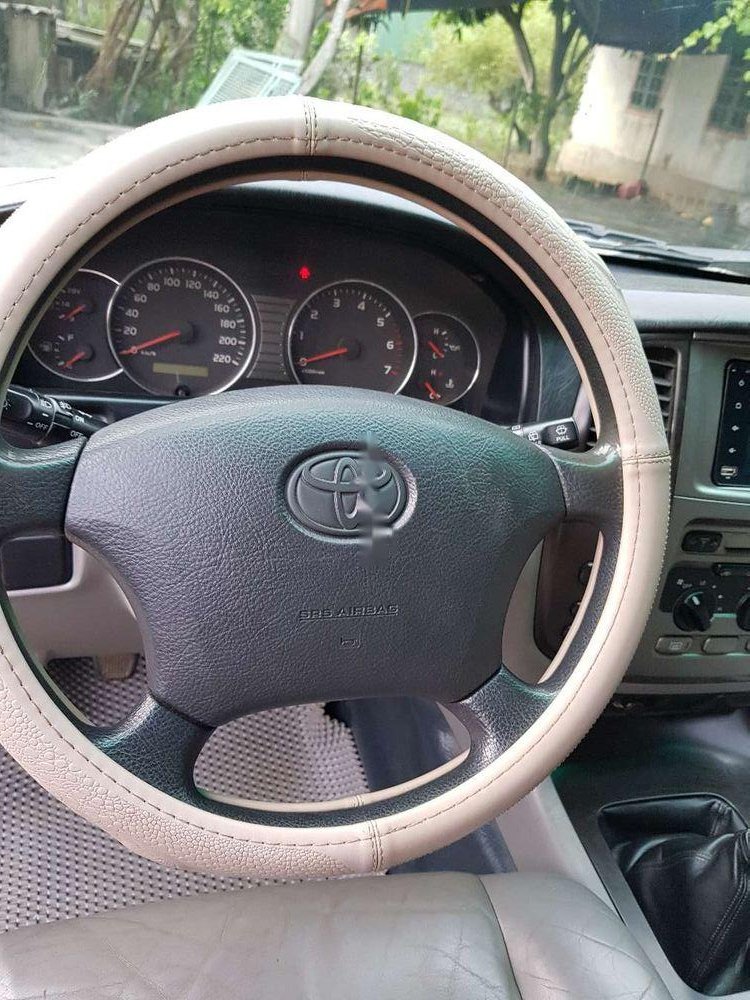 Toyota Land Cruiser 2005 - Bán Toyota Land Cruiser năm 2005, màu bạc  