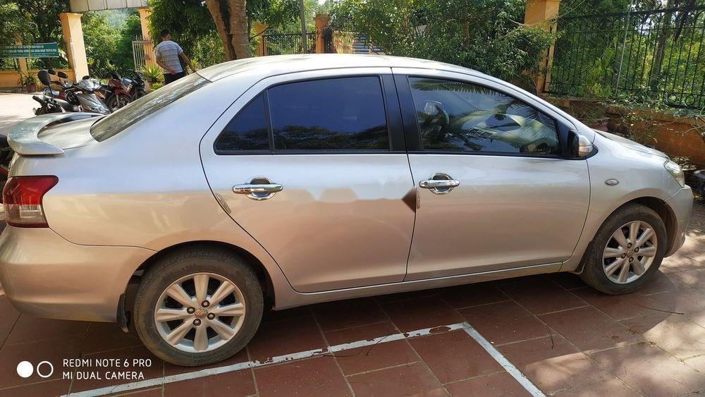 Toyota Yaris 2010 - Cần bán Toyota Yaris sản xuất 2010, nhập khẩu nguyên chiếc xe gia đình, giá tốt