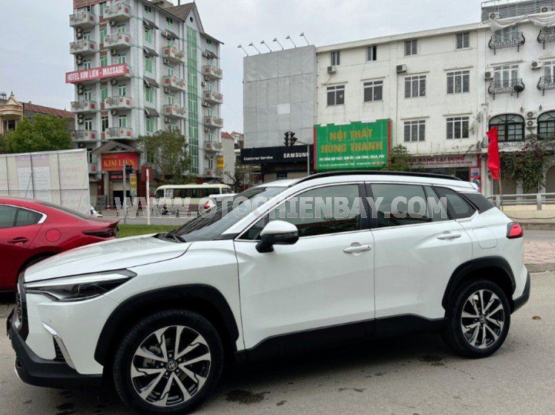 Toyota Corolla Cross 2020 - Giá bán 815 triệu, trả trước 244 triệu