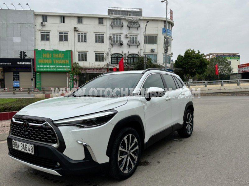 Toyota Corolla Cross 2020 - Giá bán 815 triệu, trả trước 244 triệu