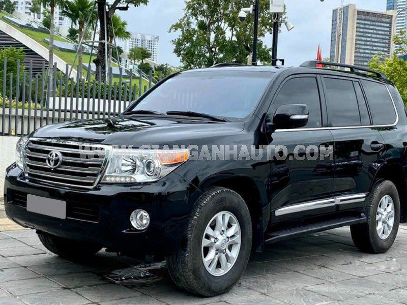 Toyota Land Cruiser 2014 - Màu đen, nhập khẩu