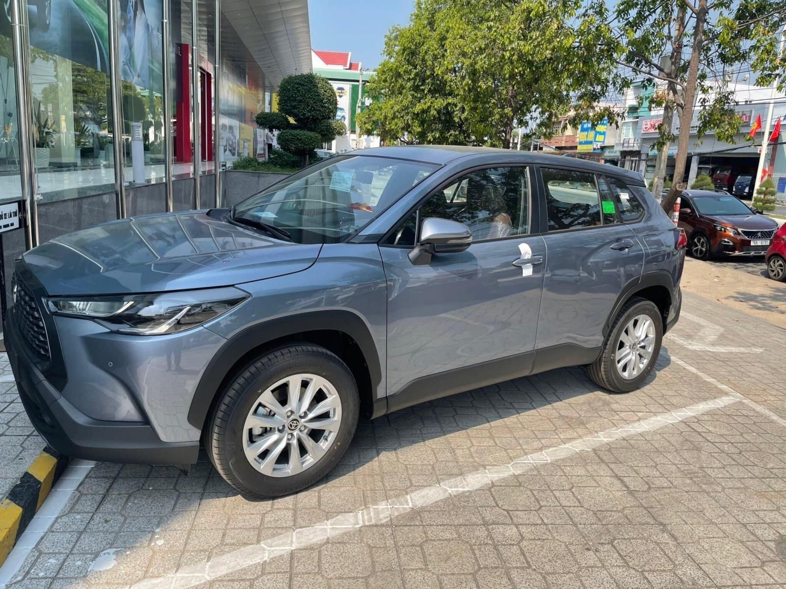 Toyota Corolla Cross 2022 - khai xuân rực rỡ, giảm ngay 30tr cùng phụ kiện theo xe rực rỡ, đủ màu, giao ngay