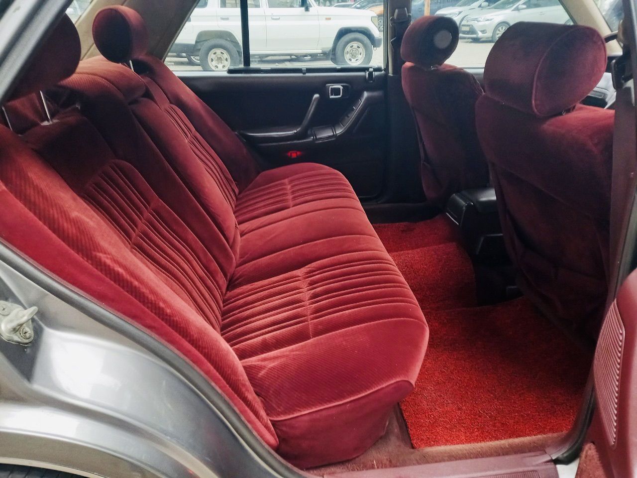 Toyota Crown 1988 - Chính chủ bán xe Toyota Crown MS132 động cơ 5M / 2.8, đẹp xuất sắc, giá chỉ 198 triệu