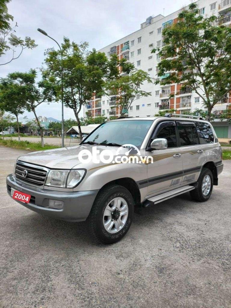 Toyota Land Cruiser  . 2004. Ghế điện. 8 chỗ 2004 - Toyota Land Cruiser. 2004. Ghế điện. 8 chỗ