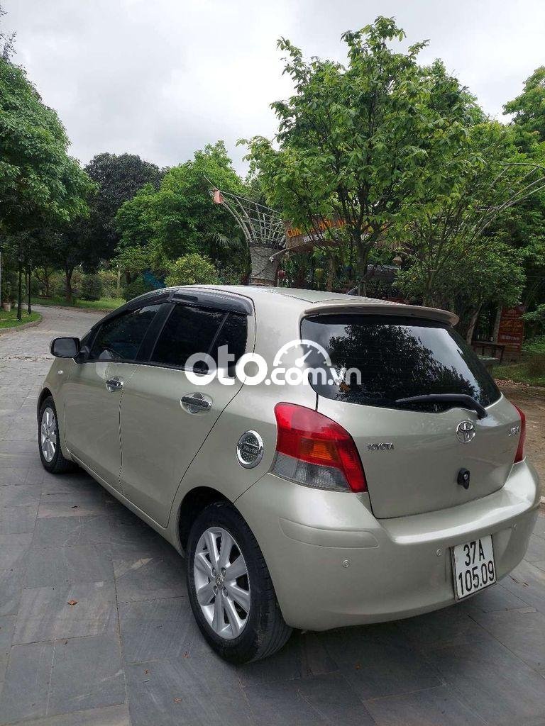 Toyota Yaris Cần bán xe tự động 2010 - Cần bán xe tự động