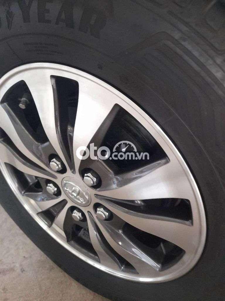 Toyota Innova Cần bán  gia đình 2016 2016 - Cần bán INNOVA gia đình 2016