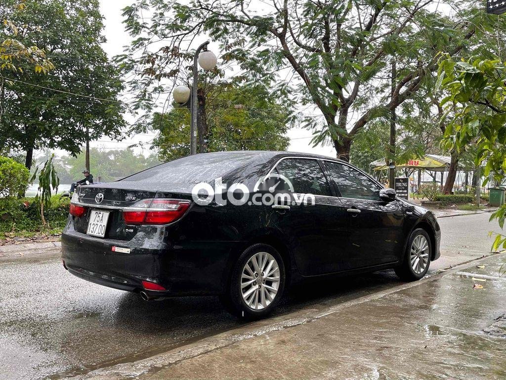 Toyota Camry Bán  2.0E đăng ký 11/2018 chính chủ 2018 - Bán camry 2.0E đăng ký 11/2018 chính chủ