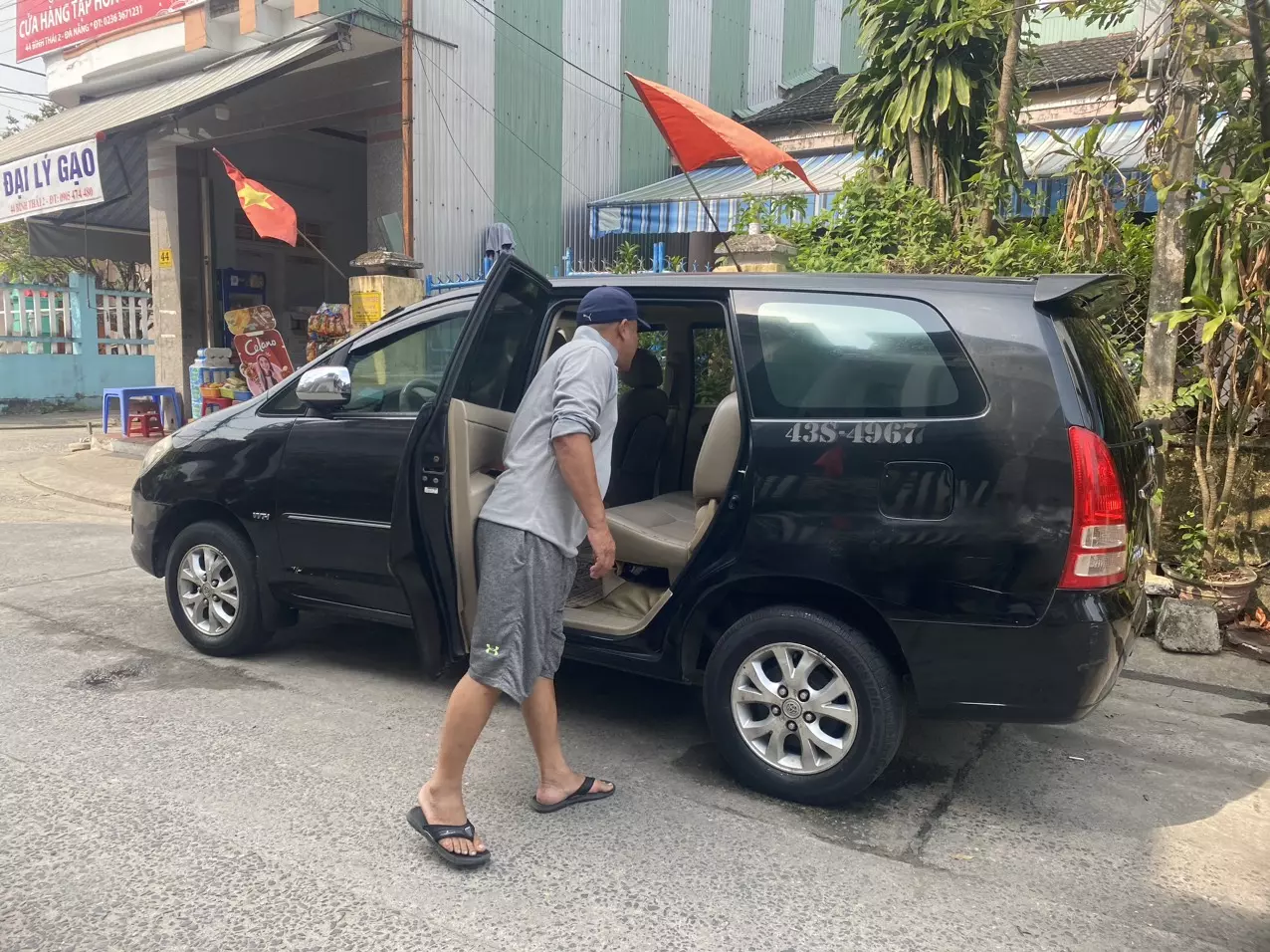 Toyota Innova 2008 - Chính chủ cần bán nhanh xe innova Năm 2008