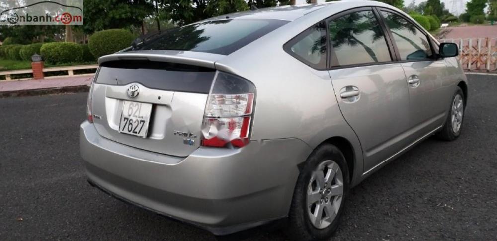 Xế lạ Toyota Prius 2008 rao giá gần 400 triệu đồng tại Việt Nam