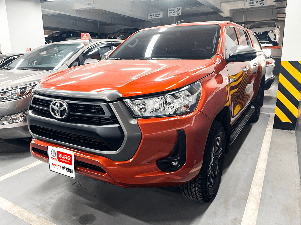 Toyota Hilux 2020 ra mắt động cơ dùng chung với Fortuner