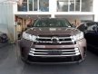 Toyota Highlander LE 2.7 2017 - Bán chiếc xe Toyota Highlander 2.7 LE tháng 2- 2017 màu cà phê cực đẹp giá 2 tỷ 480 tr tại Hà Nội