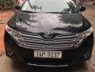 Toyota Venza   2010 - Cần bán gấp Toyota Venza sản xuất năm 2010, màu đen, nhập khẩu giá 750 triệu tại Quảng Ninh
