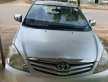 Toyota Innova   2010 - Bán Toyota Innova sản xuất năm 2010, màu bạc xe gia đình đi giá 335 triệu tại Điện Biên