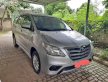 Toyota Innova 2.0E 2014 - Cần bán xe Toyota Innova 2.0E sản xuất năm 2014, màu bạc, giá tốt giá 470 triệu tại Điện Biên