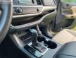 Toyota Highlander 2016 - Bán xe Toyota Highlander đời 2016, màu vàng cát, nhập khẩu nguyên chiếc giá 1 tỷ 650 tr tại Tp.HCM