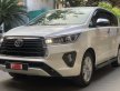 Bán Toyota Innova 2.0V sản xuất 2020, màu trắng, 910 triệu giá 910 triệu tại Tp.HCM