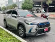 Toyota Corolla Cross 2021 - Bán xe Cross Hybrid 2021 chạy 55.000 km màu bạc  giá 810 triệu tại Tp.HCM