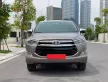 Toyota Innova 2.0V 2019 - Bán ô tô Toyota Innova 2.0V đời 2019, màu nâu giá 599 triệu tại Tp.HCM
