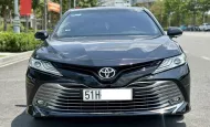 Toyota Camry 2.5Q 2020 - Bán ô tô Toyota Camry 2.5Q đời 2020, màu đen, xe nhập, giá 965tr giá 965 triệu tại Tp.HCM