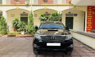 Toyota Fortuner 2.5G 2016 - tôi cần bán Toyota Fortuner 2.5G đời 2016, màu đen giá 565 triệu tại Hà Nội