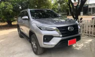 Toyota Fortuner 2.4G 4x2 AT 2023 - Bán ô tô Toyota Fortuner 2.4G 4x2 AT đời 2023, màu bạc, 960 triệu giá 960 triệu tại Tp.HCM