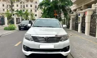 Toyota Fortuner TRD Sportivo 2.7V 4x2 AT 2016 - Cần bán xe Toyota Fortuner TRD Sportivo 2.7V 4x2 AT đời 2016, màu trắng giá 638 triệu tại Tp.HCM