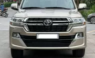 Toyota Land Cruiser LC200 2015 - Em đang có chiếc Toyota Land Cruser VX 4.6V8 sản xuất cuối 2015 model 2016.  giá 2 tỷ 650 tr tại Hà Nội