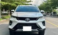 Toyota Fortuner legender 2.4L 4x2 AT 2022 - Bán Toyota Fortuner legender 2.4L 4x2 AT đời 2022, màu trắng giá 960 triệu tại Tp.HCM