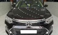 Toyota Camry 2.0E 2019 - Bán Toyota Camry 2.0E năm 2019, màu nâu giá 675 triệu tại Tp.HCM