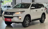 Toyota Fortuner 2.4G AT 2020 giá 860 triệu tại Tp.HCM