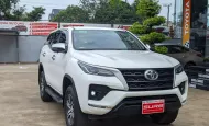 Toyota Fortuner Fortuner 2.4G MT 2020 - Bán Toyota Fortuner 2.4G MT đời 2020, màu trắng, 830tr giá 830 triệu tại Tp.HCM