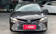Toyota Camry 2.5Q 2019 giá 825 triệu tại Tp.HCM