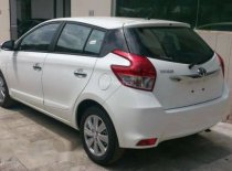 Toyota Yaris AT 2016 - Xe Toyota Yaris AT đời 2016, màu trắng còn mới giá 620 triệu tại Hòa Bình